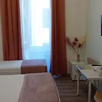 Titi 3* La Spezia