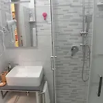 Titi 3* Λα Σπέτσια